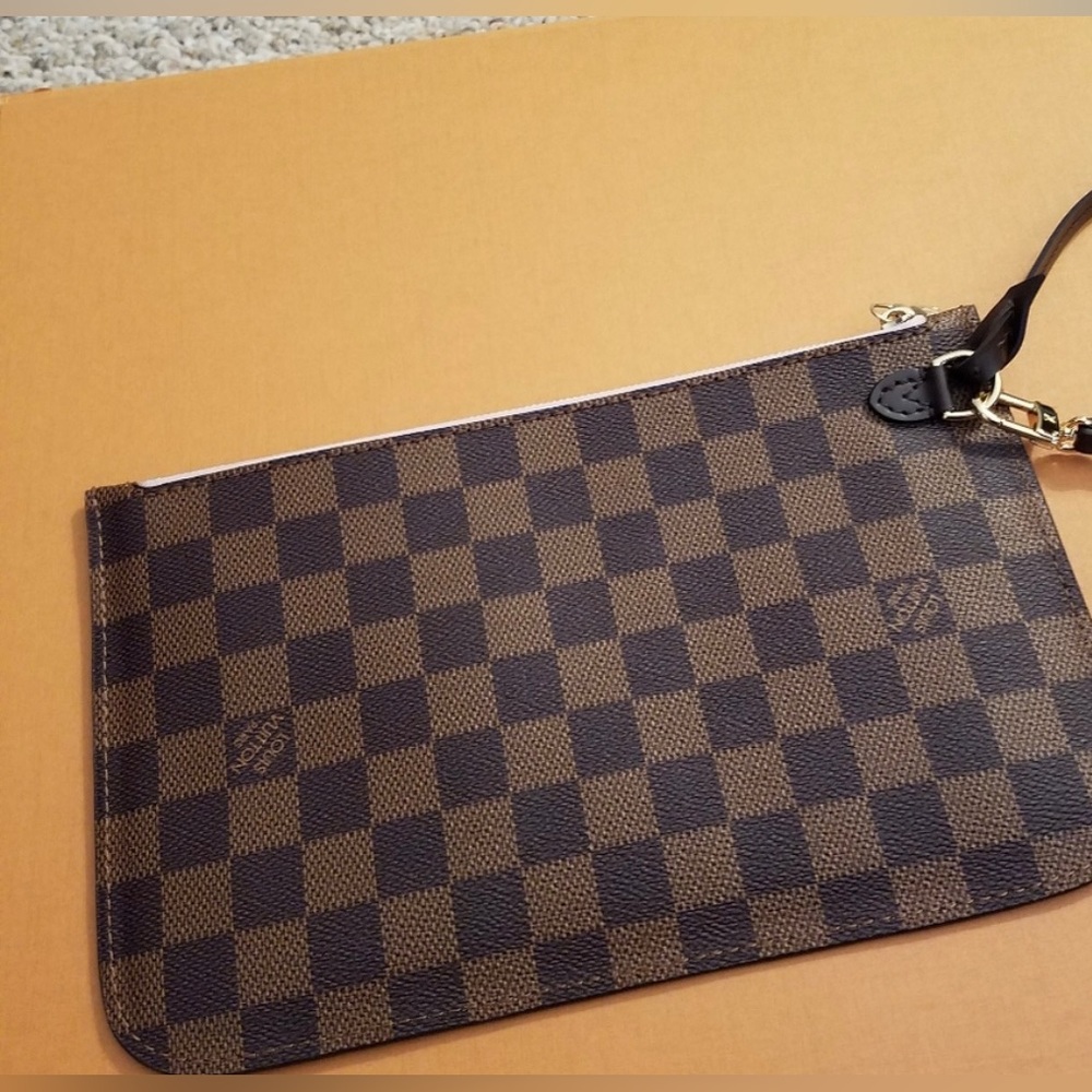 Authentic Louie Vuitton clutch